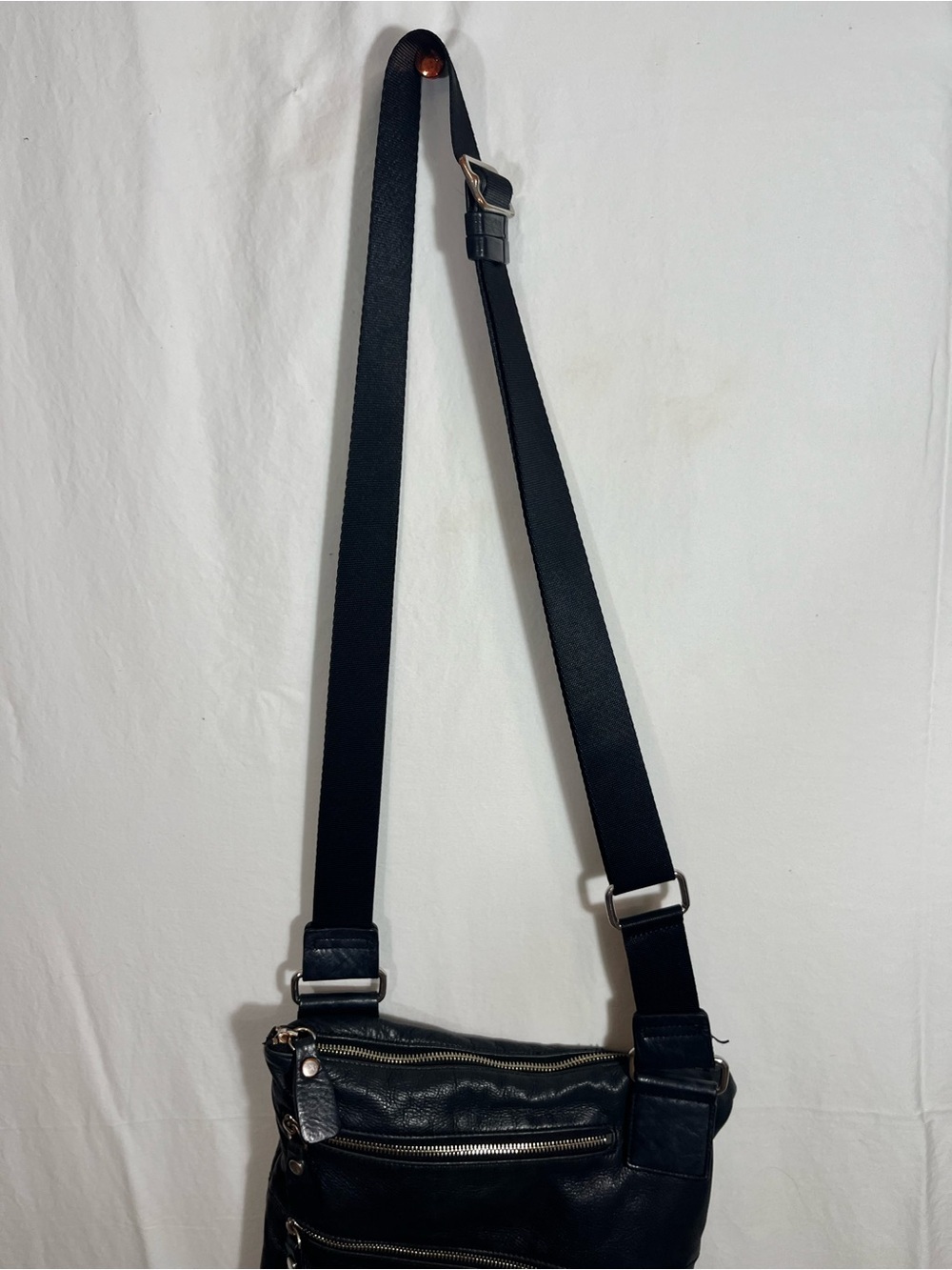 Margot Black Leather Crossbody Bag - zipper many compartments purse - Picture 12 of 14